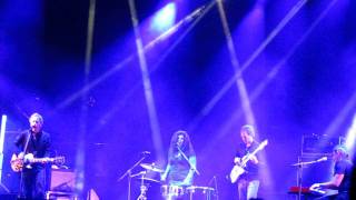 Low - I'm Nothing But Heart @ Off Festival 05.08.2011