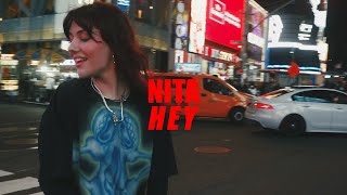 Musik-Video-Miniaturansicht zu Hey Songtext von Nita