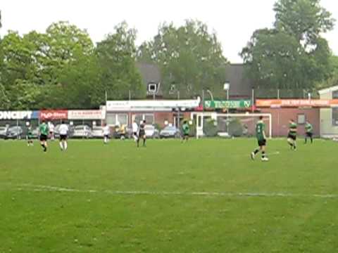 SC PERSIA HAMBURG - Eppendorf Großborstel (Kreisliga - 3:1 Tor: Arash Rasoulzadegan)