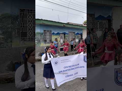 Así se vivió el desfile del 15 de septiembre en San Bartolome Perulapia #elsalvador #15deseptiembre