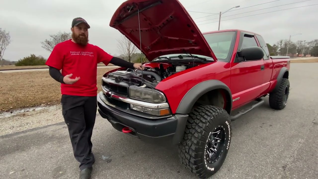 5.3L LS-Swapped ZR2 S10 – The Ultimate Sleeper?!