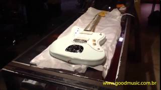 Video thumbnail for Squier Vintage Modified Jazzmaster Sonic Blue - Maria Luiza - SP by Good Music Instrumentos Musicais