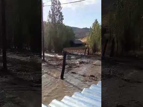 Neuquén #ANDACOLLO temporal provocó importantes consecuencias en el sector del Cañadón de La Cabra