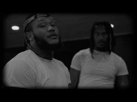 R2R Moe feat. Hunxho - make it work [Studio Video]