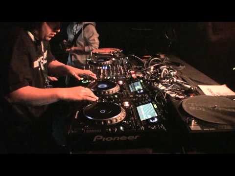 Mindcore / MENTAL INSTITUTION VS WAILY.mpg