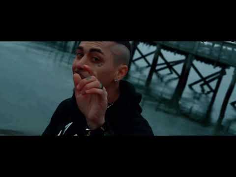 Gxx - It's Fine [prod. Lakedrive]