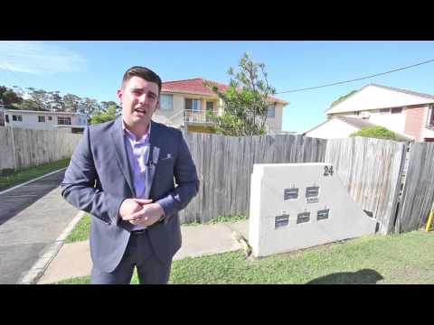 24 Silvyn St, Redcliffe