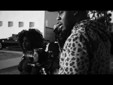 GreekDaGod - Explosive (feat. Boosa305)