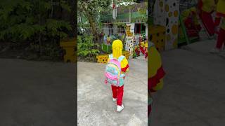 Download lagu Misi kak anak paud mau lewat😂 #shortvideo #shortsviral #shorts #trending #viralvideo #fyp #sekolah mp3