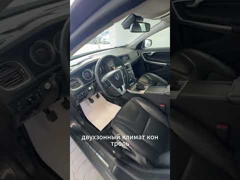 фото volvo v60 i 0