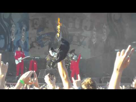 Slipknot-742617000027 (Intro) + Sic / Sonisphere Festival Greece 2011 / 17-6-2011