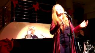 Judith Owen and Harry Shearer - White Christmas