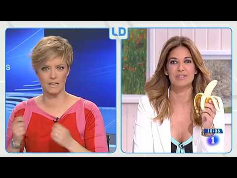 Mariló Montero se come un plátano en directo para apoyar a Dani Alves