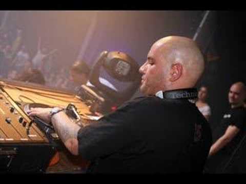 Unexist Tommyknocker & Lenny Dee - Destructive Behavior