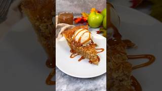 Download lagu Caramel Apple Crumb Pie inspired by classic games on @cafecasinolv #fallbaking #applepie #ad mp3