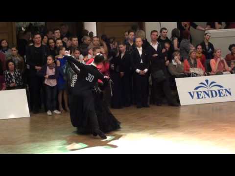 Dzintarlase 2011 Ilmārs Ozols - Santa Dmitrijeva final foxtrot