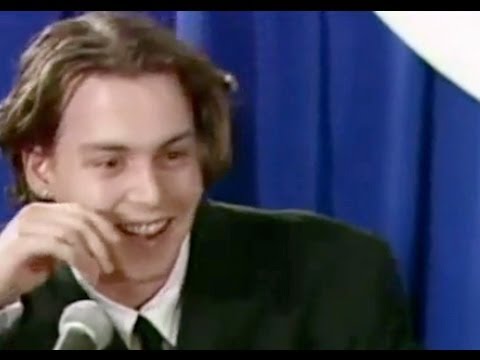 Johnny Depp & Winona Rider Interview (1990)
