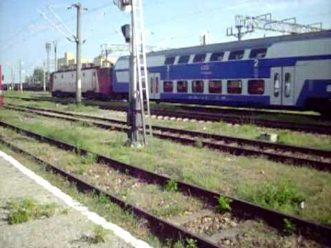 Sosire Tren Accelerat In Gara Buzau