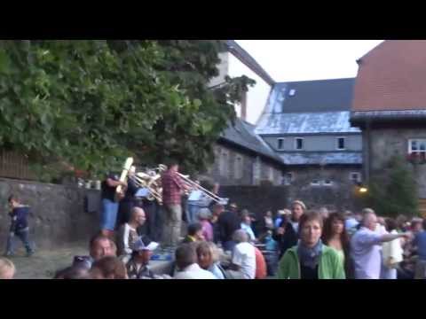 Würzburger Kreuzberg Wallfahrer sind am Ziel