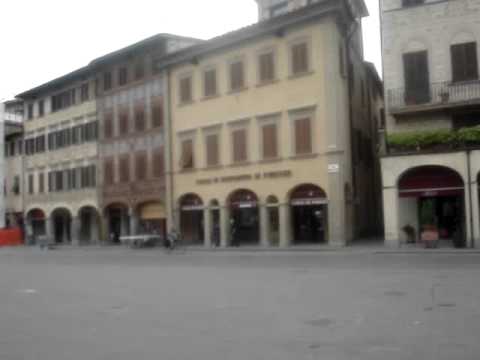 piazza Marsilio Ficino.