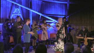 Sigrid Moldestad &quot;Høyr meg Hilma&quot;  ( trad.)  at &quot;Blågras&quot; 2015