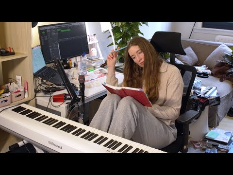 Video: I almost asked AI to finish my song lyrics
