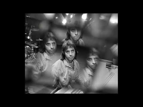 Gunnar Graps ja Magnetic Band - Pajud on urvas juba