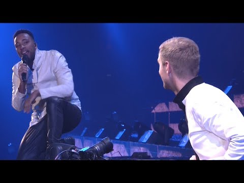 Armin van Buuren feat. Cimo Fränkel - Strong Ones [Live at The Best Of Armin Only]