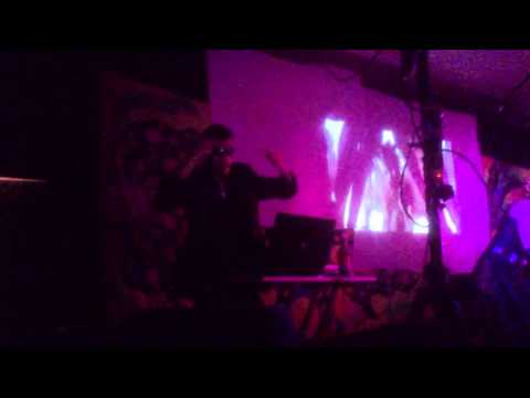 Sicknote in Malvern May 2012!!!! (Flappy takes a leak!!)