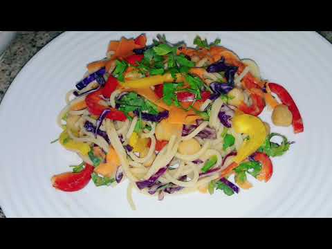 Thai Peanut Noodles recipe by essen rezepte| Vegan rainbow noodles recipes