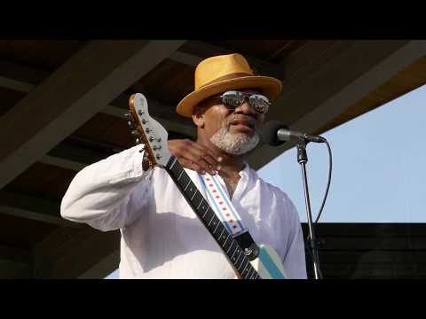 Toronzo Cannon 2018 06 15 Aurora, IL - Blues On The Fox - Walk It Off