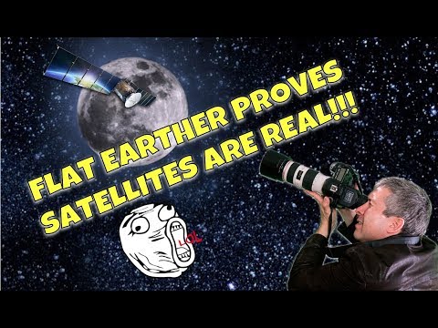 FLAT EARTHER FILMS SATELLITE AS IT PASSES IN FRONT OF THE MOON Video