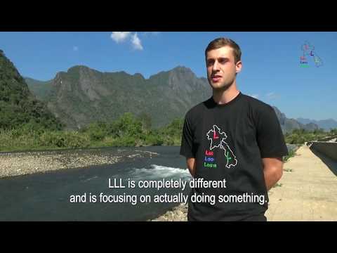 Gap year student volunteer abroad