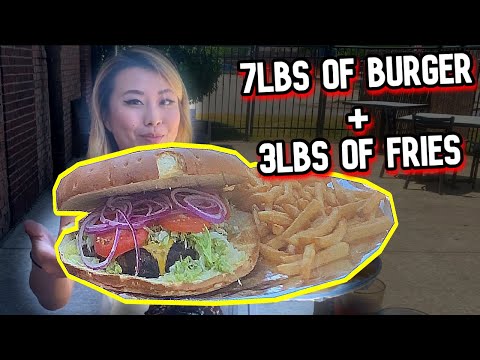 10LBS OF FOOD!!! 7LB BURGER + 3LBS OF FRIES!! At The Office Burger Challenge in Crestwood, IL!!!