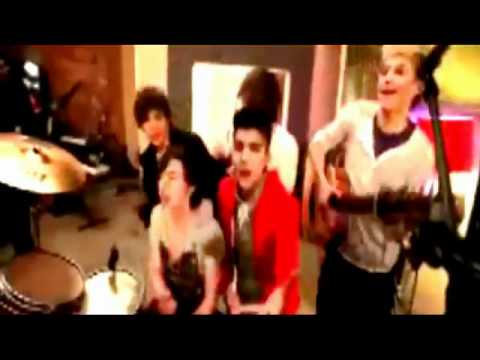 Zayn Malik (CRACK) (Skip the beginning)