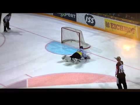 Lino Martschini with a nice shootout goal - Zug vs Ambri