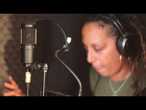 Mona Bode' Microphone Fiend