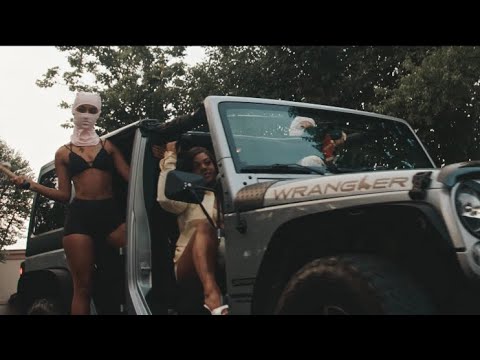 Santana Fox  - Hold Me Down  (VISUAL)
