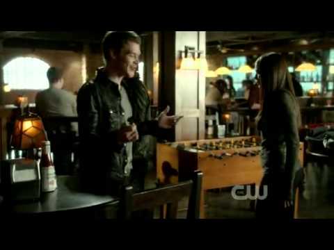 The Vampire Diaries - Damon Backs Up Elena Against Klaus (3X10)