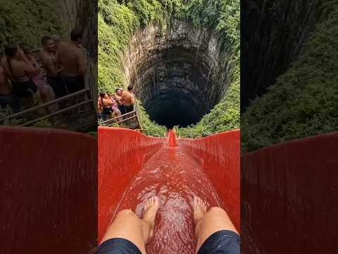 La Strega Nera e il Tunnel Maledetto! 😱🎢🧙‍♀️🕳️👻