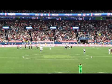 Christian Pulisic penalty vs Mexico