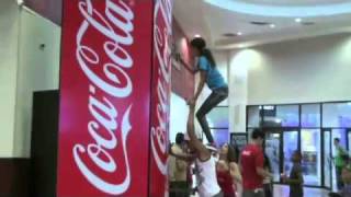 Coca Cola: Friendship Machine.