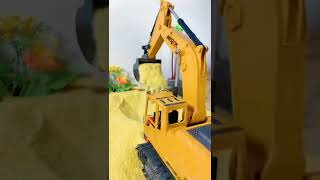 Download lagu excavator put on sand on the truck, excavator daily work mp3