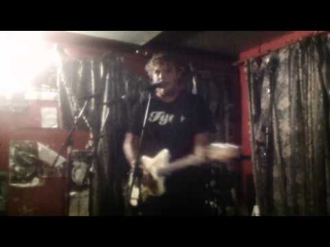 Wil Wagner - Don't Go To Clubs (Glory Days Tour)