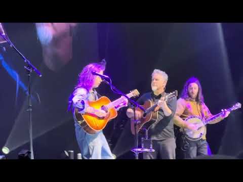 Billy Strings & Bryan Sutton - The Train That Carried My Girl From Town (Nashville, TN 2/24/24)