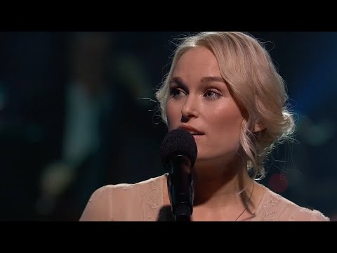 Eva Weel Skram - Stjernesludd (live with KORK - DumDum Boys cover)