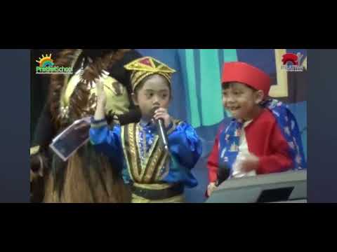 Bikang Cake intro - West Sulawesi (Pratiwi School's Cultural Day Performance)