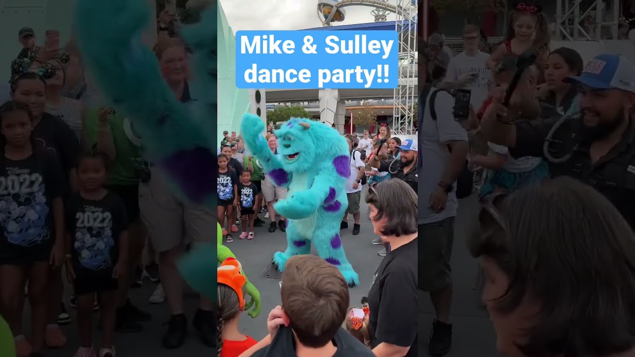 Monstrous Scream-O-Ween Ball with Mike & Sulley #MNSSHP #shorts