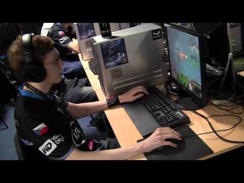 PredY vs Rikytan - semifinále - RightNow - ASUS NSL3 LAN #2