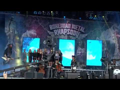 Jana Bastien na  MASTERS OF ROCK 2017 vokal k piesni /Lucie Bíla Ján Toužímský - Zimní Královna/